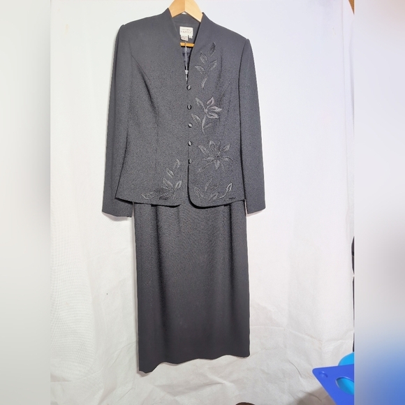 Vintage Adrianna Papell 14 Black Maxi Skirt Suit Embroidered - Picture 10 of 10
